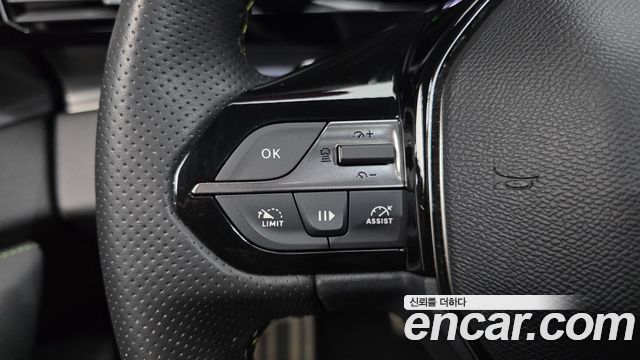 Peugeot 308 2022 — photo 26