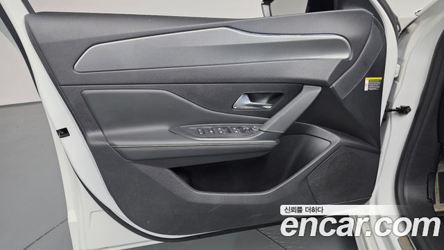 Peugeot 308 2022 — photo 14