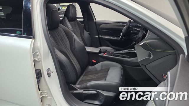 Peugeot 308 2022 — photo 16