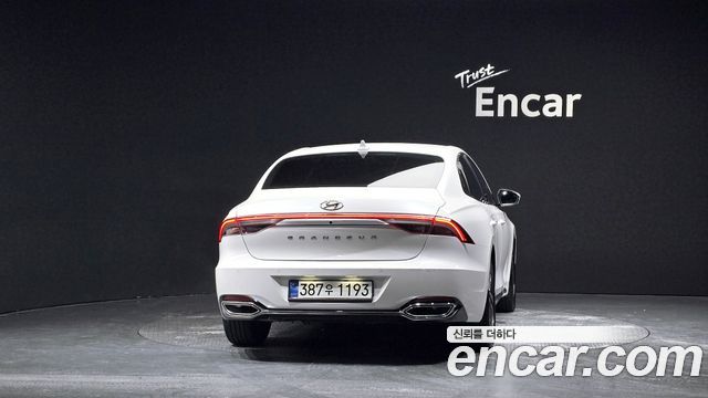 Hyundai Grandeur 2023 — photo 4