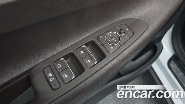 Hyundai Grandeur 2023 — photo 27