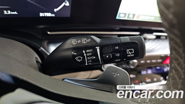 Kia Canival 2023 — photo 27