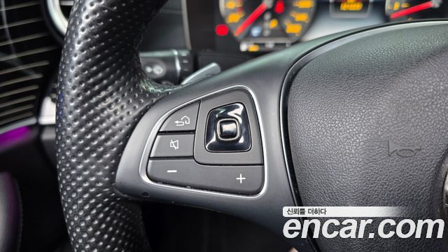 Mercedes-Benz E-Class 2017 — photo 31