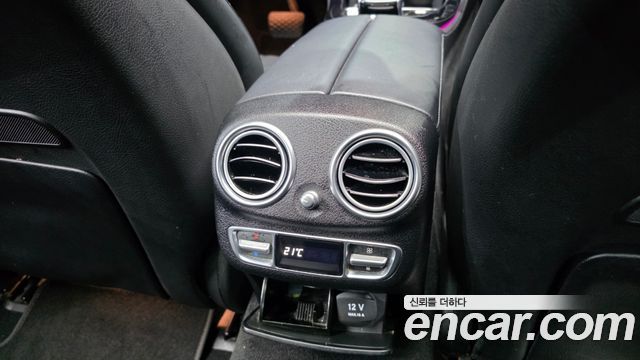 Mercedes-Benz E-Class 2017 — photo 37