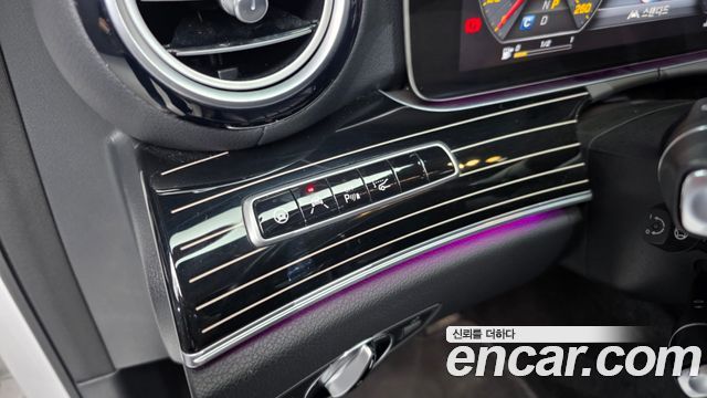 Mercedes-Benz E-Class 2017 — photo 39