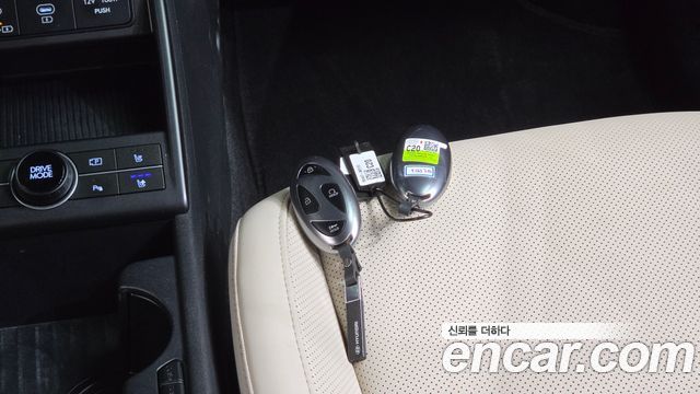 Hyundai Kona 2025 — photo 21