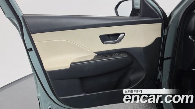 Hyundai Kona 2025 — photo 14