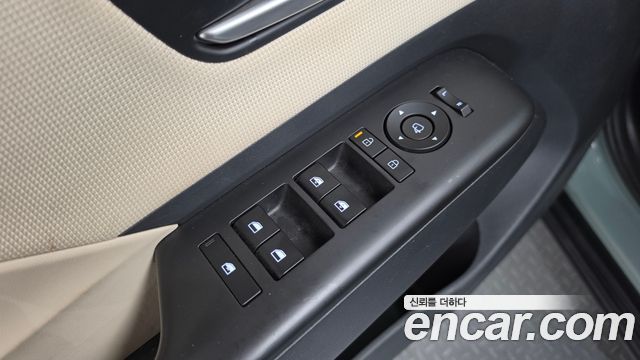 Hyundai Kona 2025 — photo 30