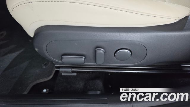 Hyundai Kona 2025 — photo 31