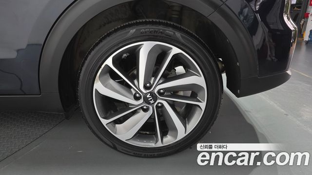 Kia Niro 2017 — photo 7