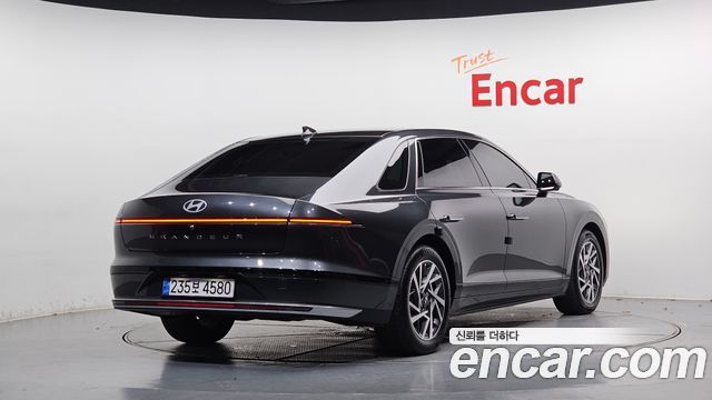 Hyundai Grandeur 2025 — photo 2