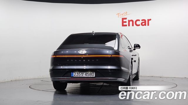 Hyundai Grandeur 2025 — photo 4
