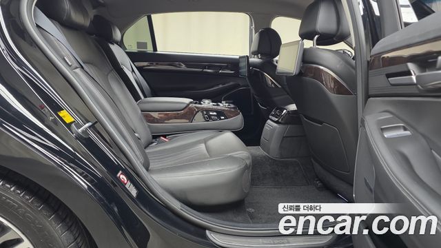 Genesis EQ900 2017 — photo 17