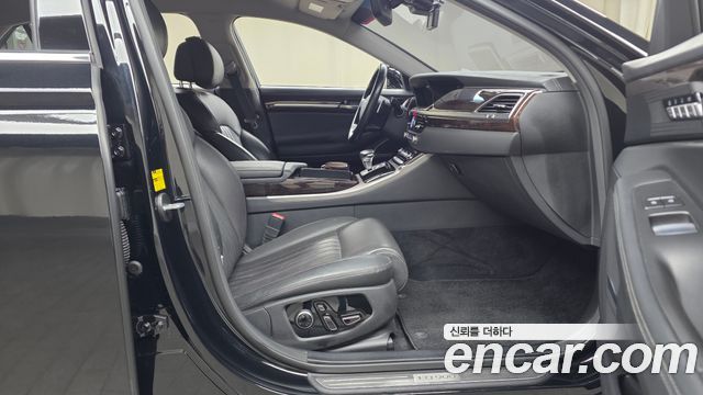 Genesis EQ900 2017 — photo 16