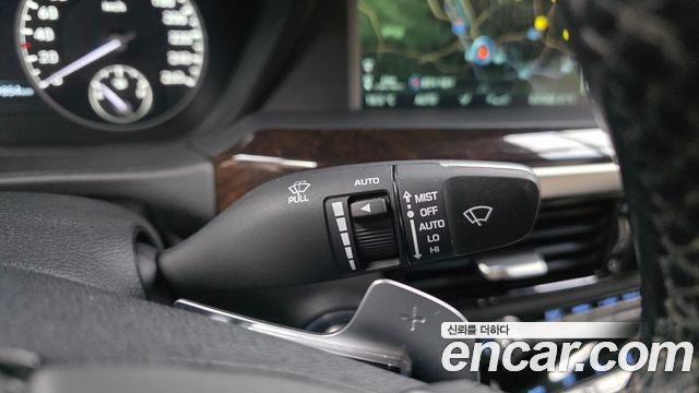 Genesis EQ900 2017 — photo 27