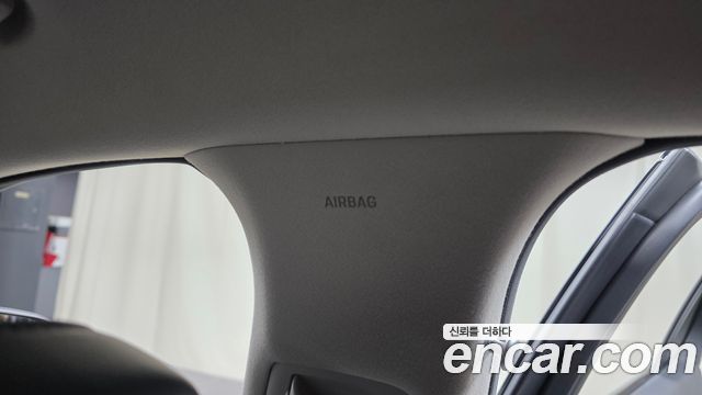 Genesis EQ900 2017 — photo 29