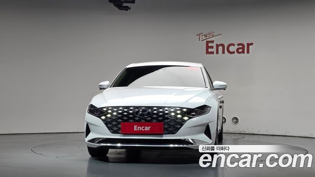 Hyundai Grandeur 2022 — photo 3