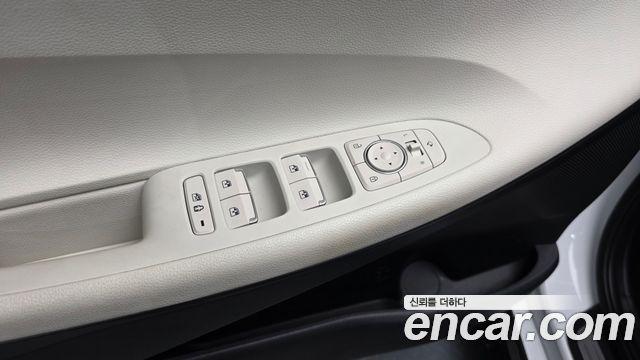 Hyundai Grandeur 2022 — photo 23