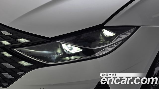 Hyundai Grandeur 2022 — photo 8