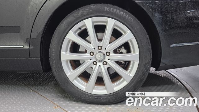 Mercedes-Benz S-Class 2011 — photo 5