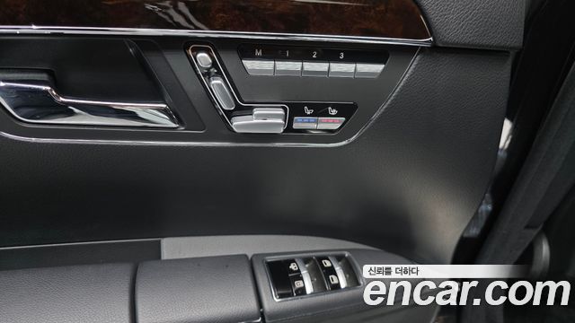 Mercedes-Benz S-Class 2011 — photo 16