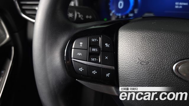 Ford Explorer 2022 — photo 20