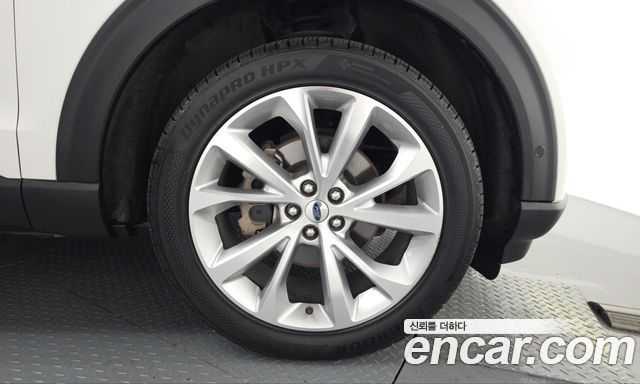 Ford Explorer 2022 — photo 7