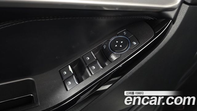 Ford Explorer 2022 — photo 27