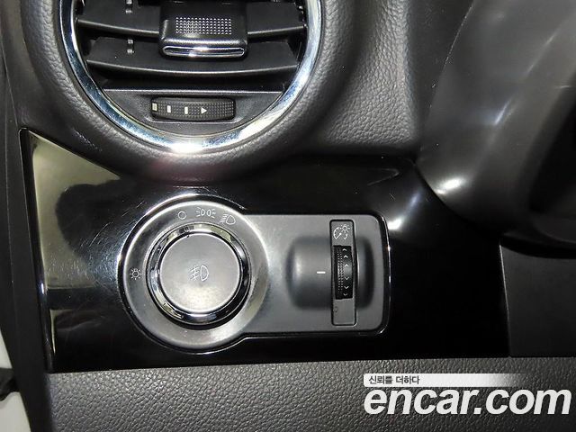 Chevrolet Korea Orlando 2013 — photo 17