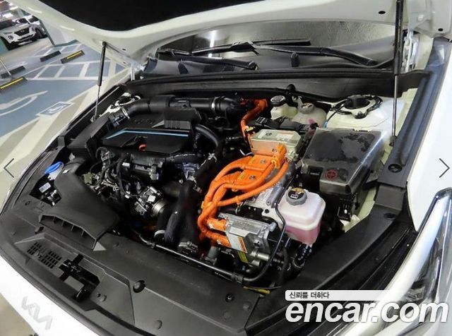 Kia K8 2023 — photo 17