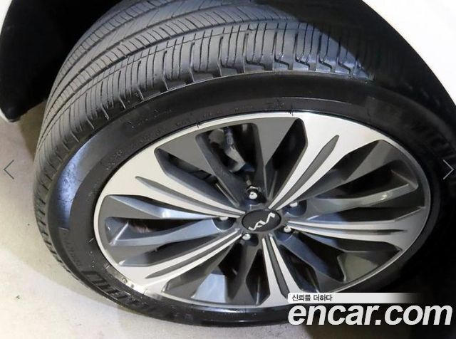 Kia K8 2023 — photo 18