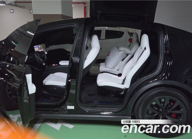 Tesla Model X 2023 — photo 3