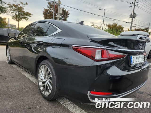 Lexus ES 2024 — photo 4