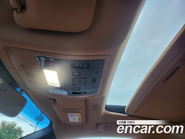 Lexus ES 2024 — photo 10