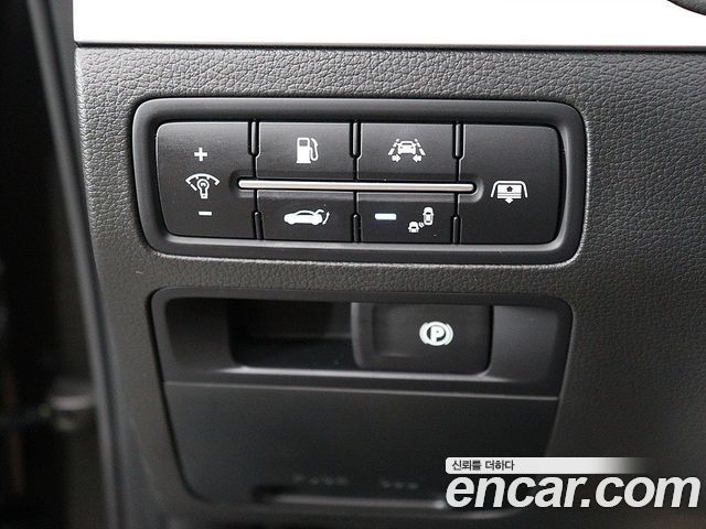 Genesis G80 2019 — photo 10