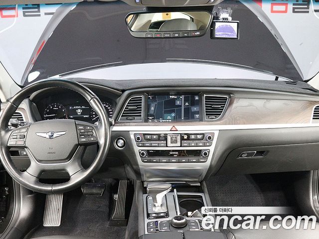 Genesis G80 2019 — photo 13