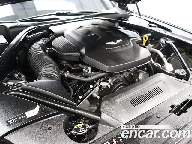 Genesis G80 2019 — photo 19