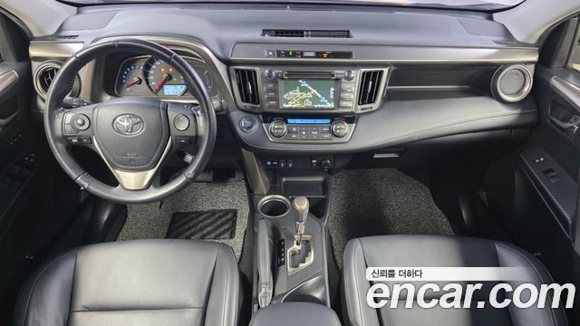 Toyota RAV4 2015 — photo 7