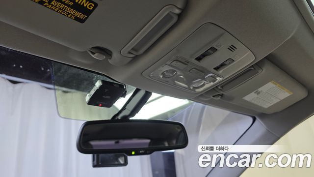 Toyota RAV4 2015 — photo 18