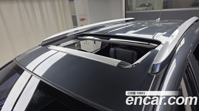 Toyota RAV4 2015 — photo 19