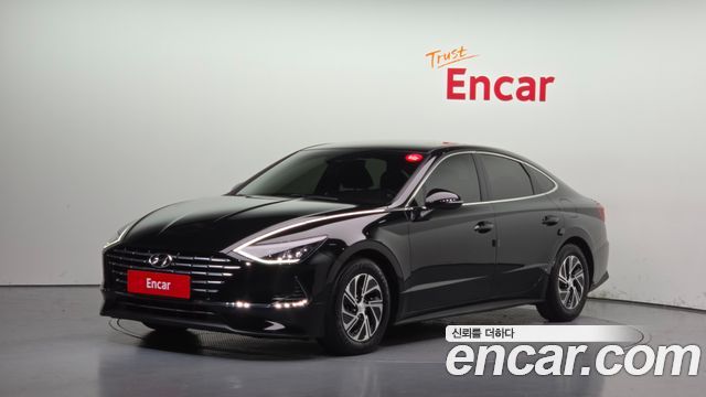 Hyundai Sonata 2022 — photo 1
