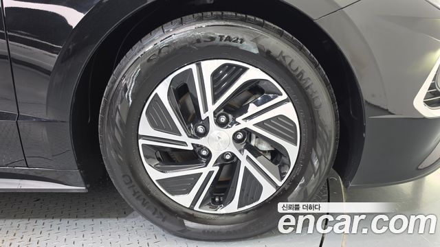 Hyundai Sonata 2022 — photo 7