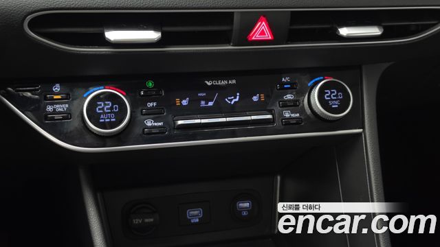 Hyundai Sonata 2022 — photo 28