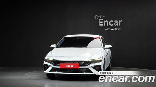 Hyundai AVANTE 2024 — photo 3