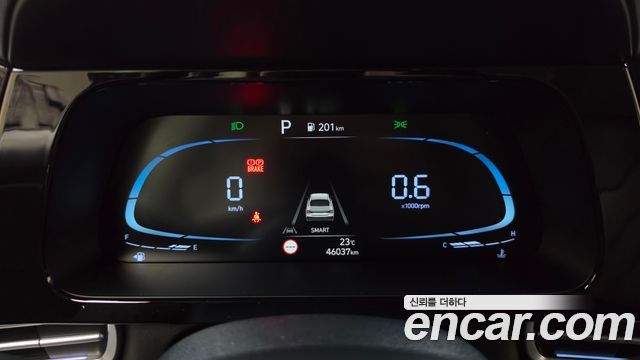 Hyundai AVANTE 2024 — photo 11