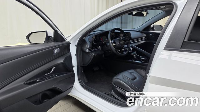 Hyundai AVANTE 2024 — photo 13
