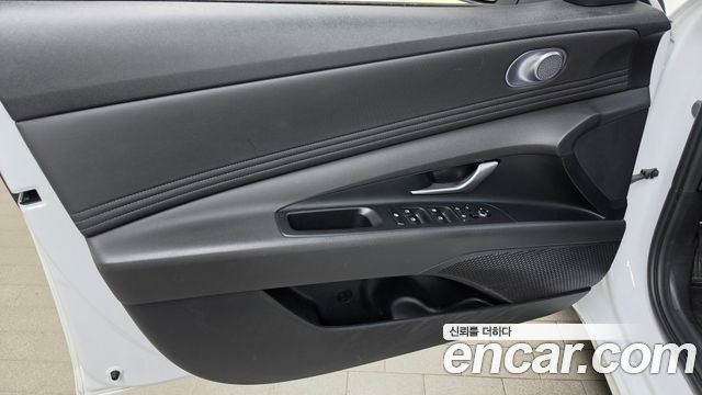 Hyundai AVANTE 2024 — photo 14