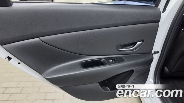 Hyundai AVANTE 2024 — photo 15