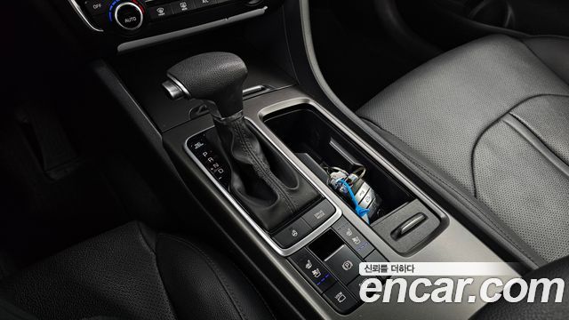 Kia K5 2020 — photo 12
