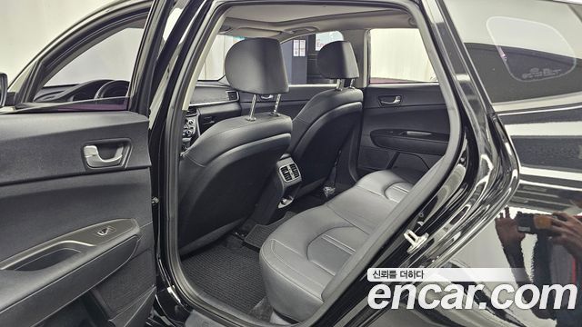 Kia K5 2020 — photo 18